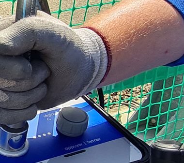 densiSCAN R5 — portable SF6 gas density monitor calibrator | Fensor